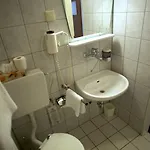 Marienhof Duesseldorf 3*