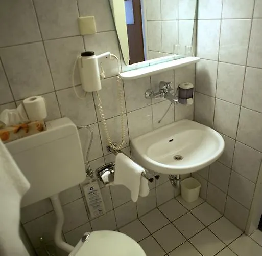 Marienhof Düsseldorf 3*